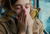 Сезон простуд и гриппа. В России растет заболеваемость сезонными инфекциями во всех возрастных группах