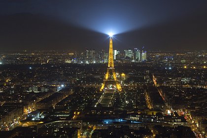 Жители нескольких районов Парижа остались без света