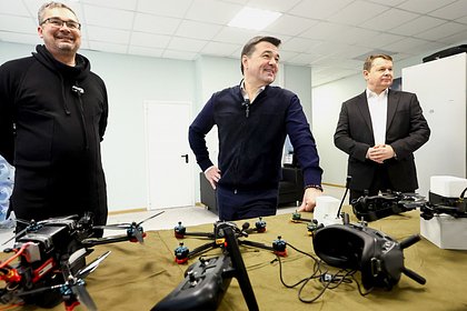 Андрей Воробьев посетил производство боевых дронов в Жуковском