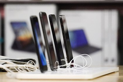 Apple to help get out of China