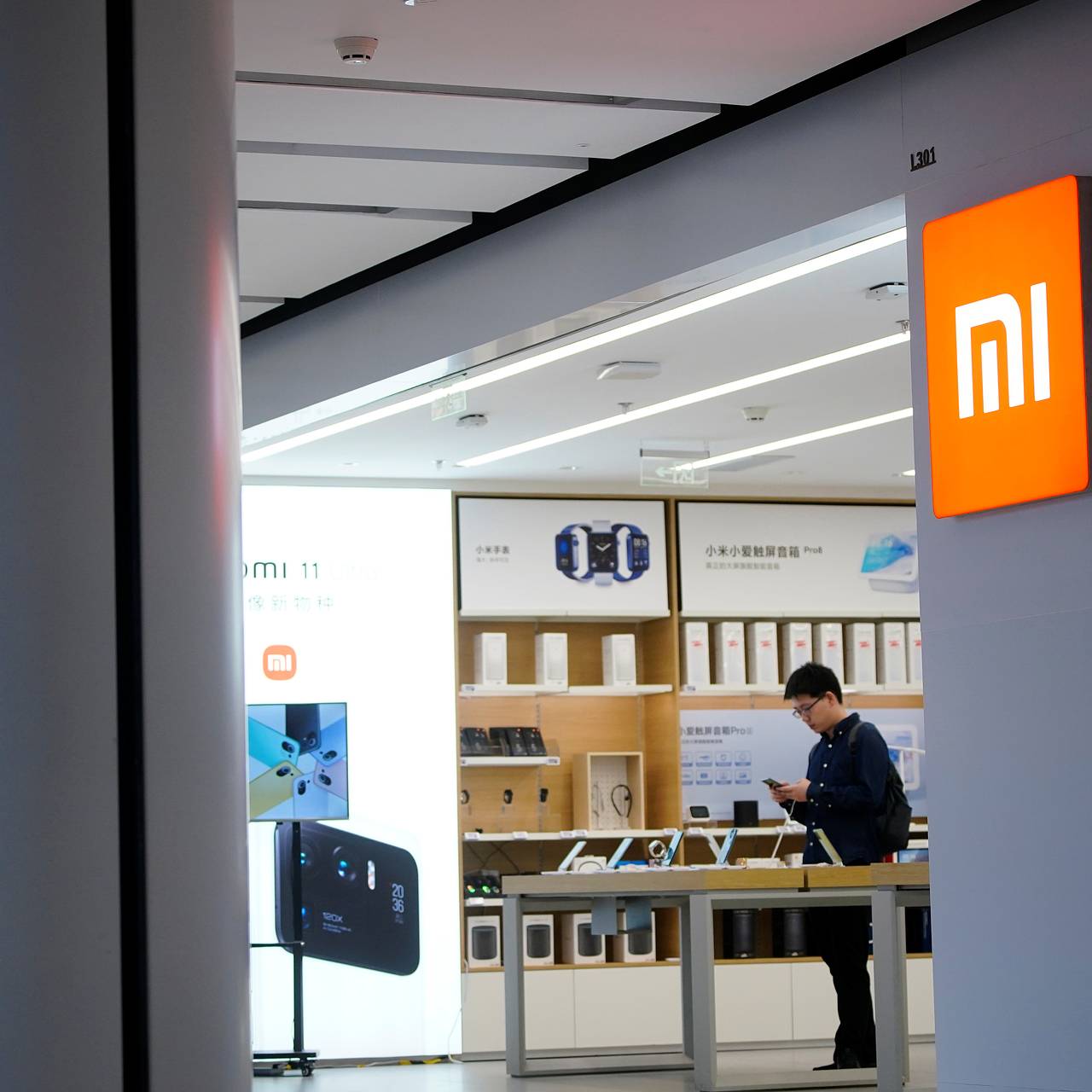 Xiaomi попросила не чинить смартфоны зубной пастой: Гаджеты: Наука и  техника: Lenta.ru