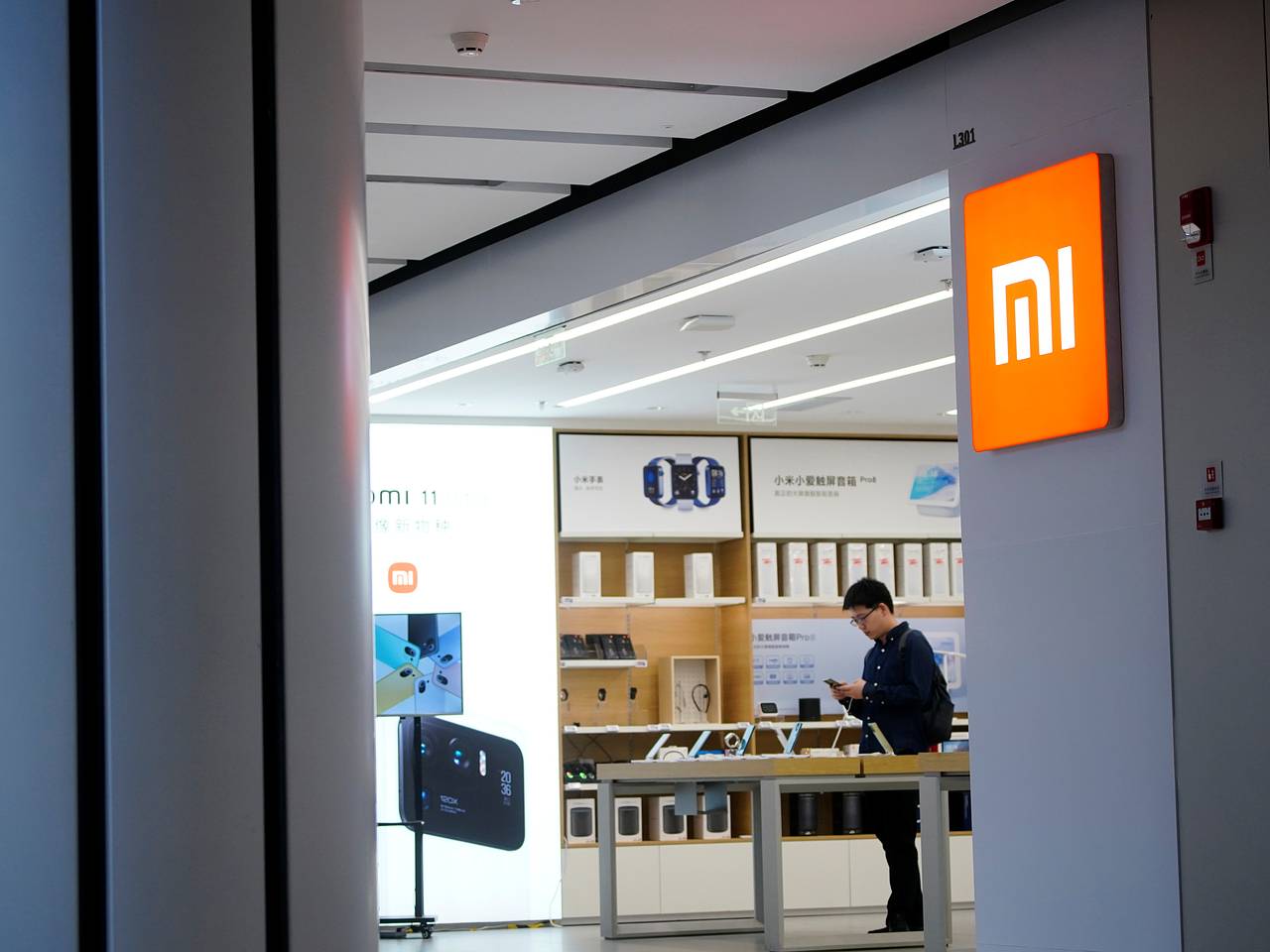 Xiaomi попросила не чинить смартфоны зубной пастой: Гаджеты: Наука и  техника: Lenta.ru