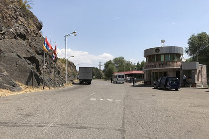 Ереван призвал ООН и ОБСЕ отправить миссию в Лачинский коридор