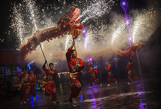 Традиционные гулянья на китайский Новый год