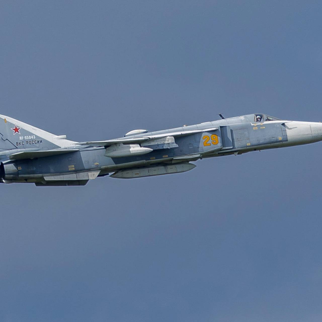 Сборные модели самолета Су-27