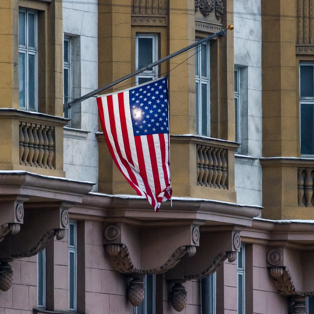 посольство сша в париже