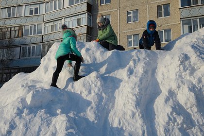 Тысячи человек в российском городе остались без тепла в 40-градусный мороз