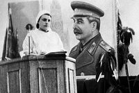 «На допросах ломали пальцы» 70 лет назад лучших докторов СССР объявили убийцами и пытали. Смерть Сталина спасла не всех