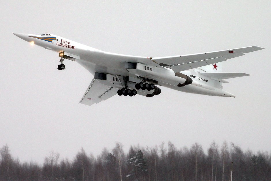 Стратегический ракетоносец Ту-160М