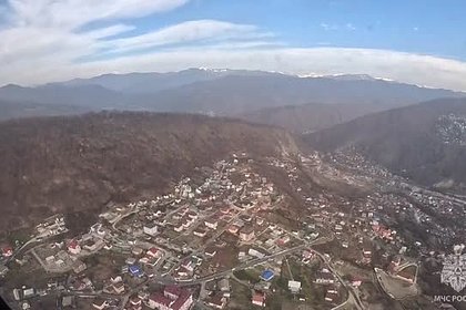Появилось видео спасения застрявших на воздушном шаре в Сочи туристов