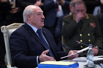 Лукашенко назвал обстановку вокруг Белоруссии непростой