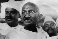 «Индия последовала за ним» 75 лет назад убили Махатму Ганди. За что он боролся и как его идеи изменили мир?