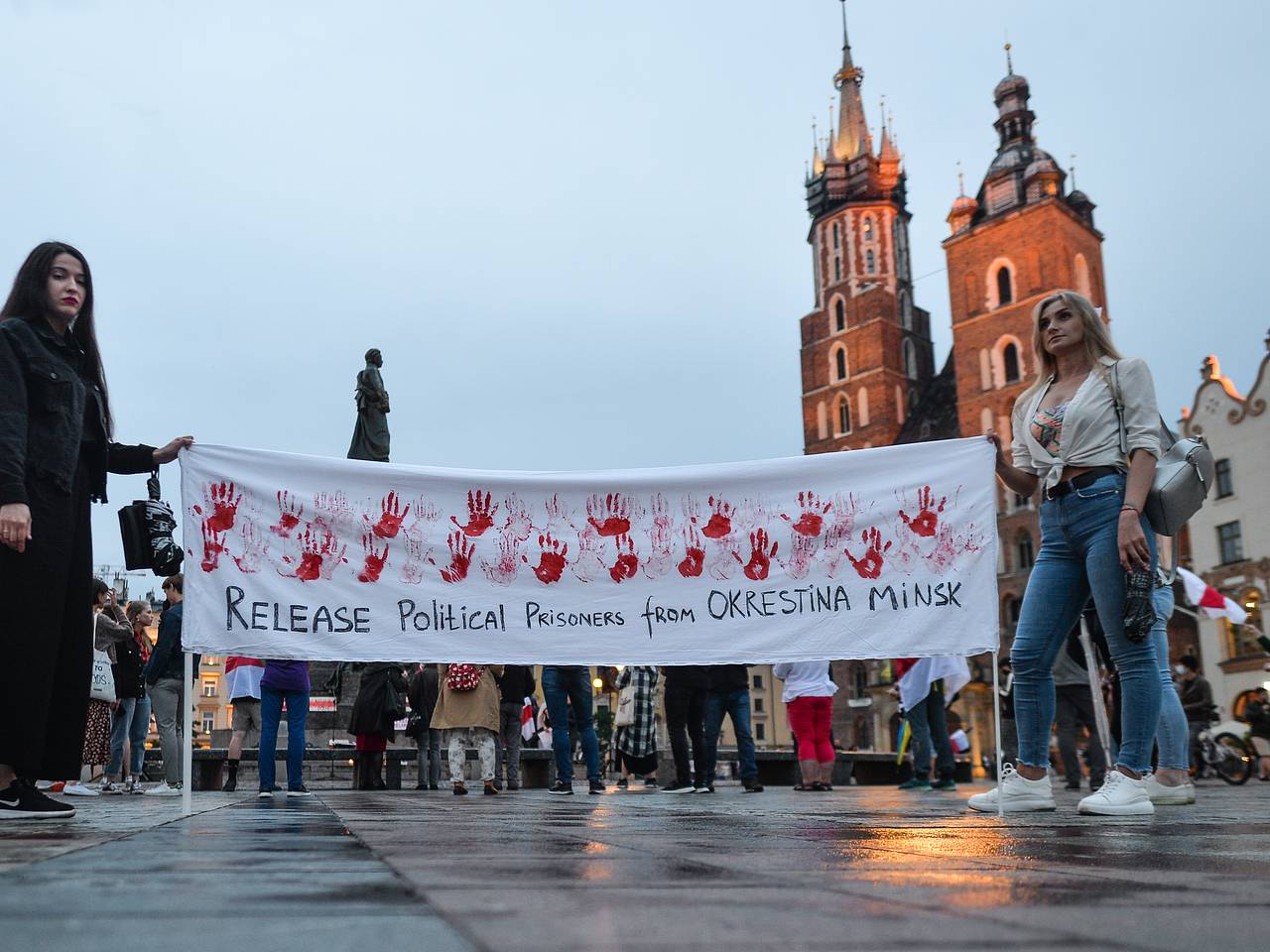 Журналистка описала 15 суток в знаменитом белорусском изоляторе:  Белоруссия: Бывший СССР: Lenta.ru