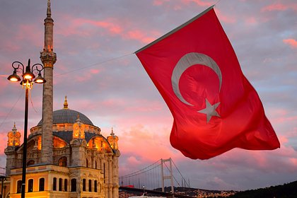 Турция призвала граждан к бдительности в связи с антиисламскими акциями в Европе