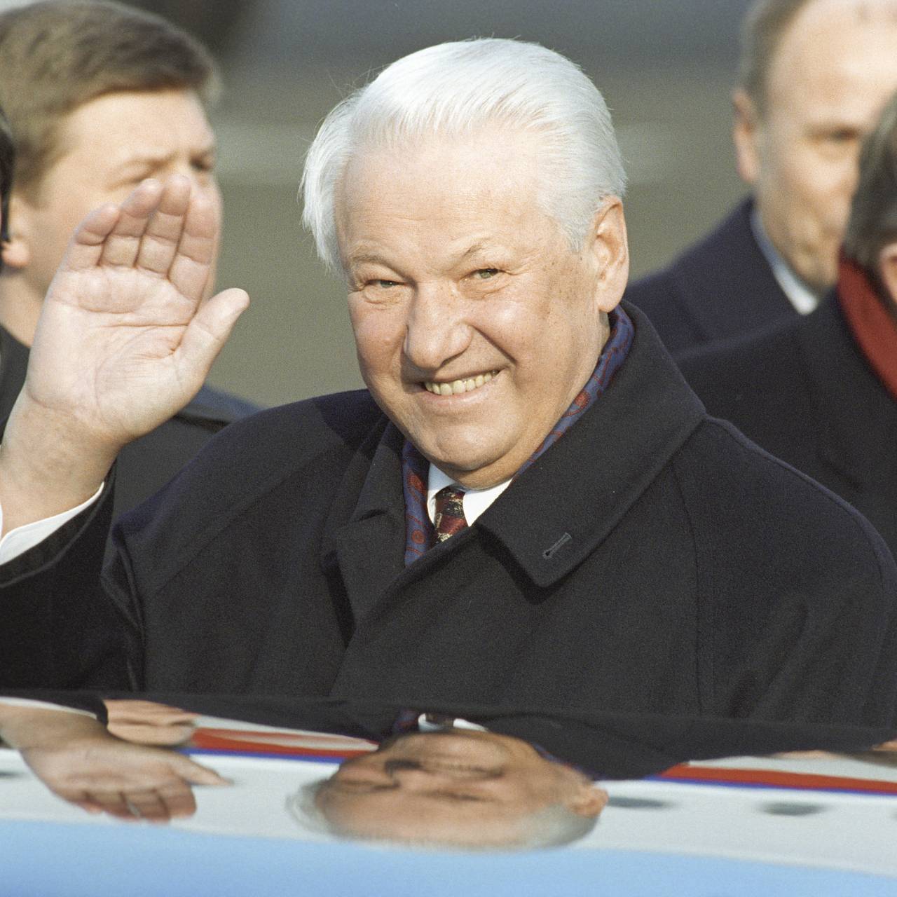 Что известно о переговорах. Политика Ельцина. Ельцин на переговорах с Германией. Ельцин на переговорах с Францией. Бориса Ельцина 8.