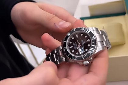 Бывший муж Бородиной подарил 15-летнему сыну часы Rolex за миллион рублей