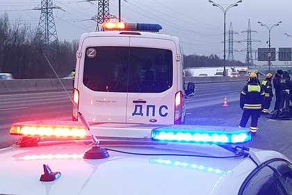 Автомобиль с мертвым водителем попал в ДТП на российской трассе