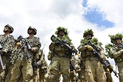 Боррель исключил отправку военных стран Евросоюза на Украину