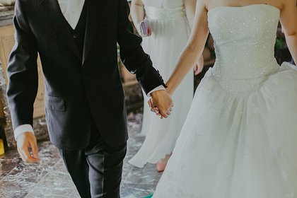 На свадьбе в Москве гость перепутал невест и развязал массовую драку