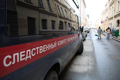 СКР предъявил обвинения россиянину за убийство родителей в московской квартире