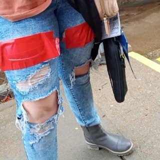 Рваные брюки (джинсы) – стиль, мода, история, технология