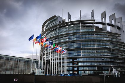 В Венгрии обвинили Европарламент в коррупции