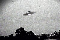 «Сноп принял форму серпа» После Второй мировой человечество помешалось на инопланетянах. Как в СССР искали НЛО?
