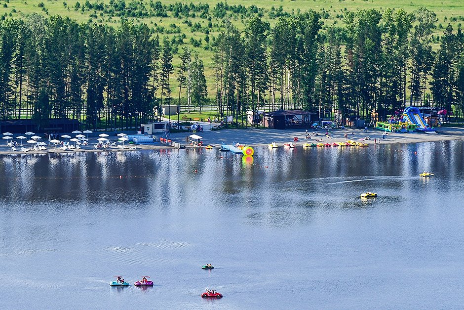 Озеро на территории всесезонного курорта «Манжерок»