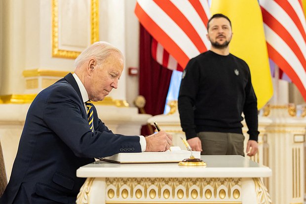 Джо Байден и Владимир Зеленский