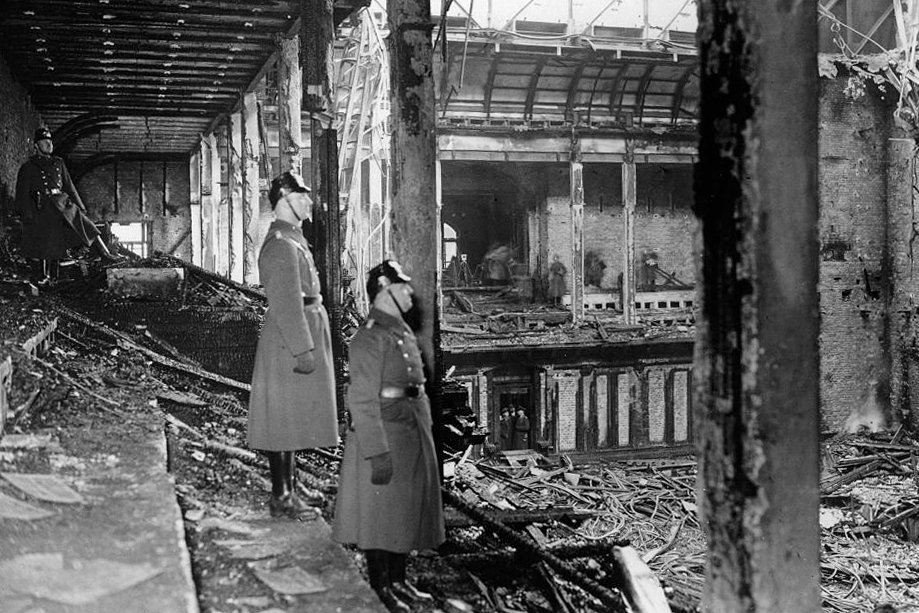 Последствия пожара в Рейхстаге, Берлин, 28 февраля 1933 года