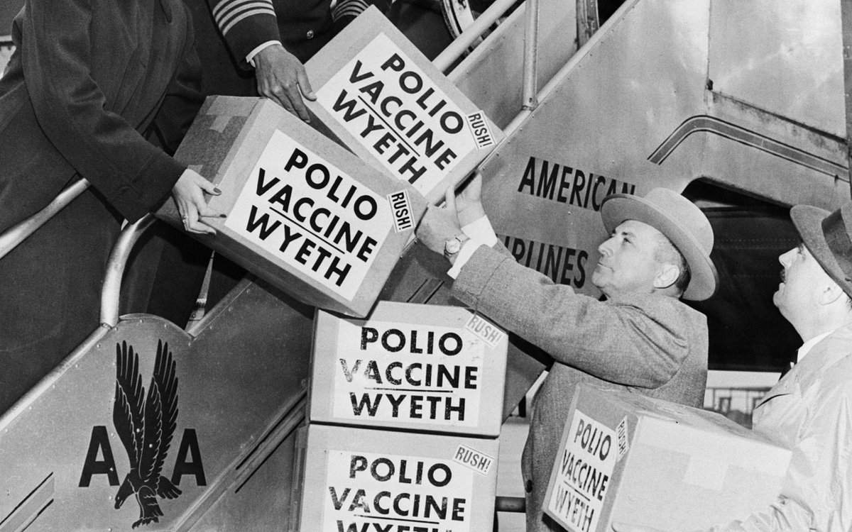 Доставка вакцины от полиомиелита в Европу, 1955 год