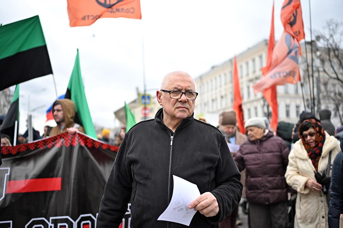 Павловский на марше памяти Бориса Немцова