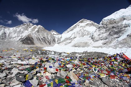 Мужчина отправился на Эверест ради поисков тела погибшего 20 лет назад брата
