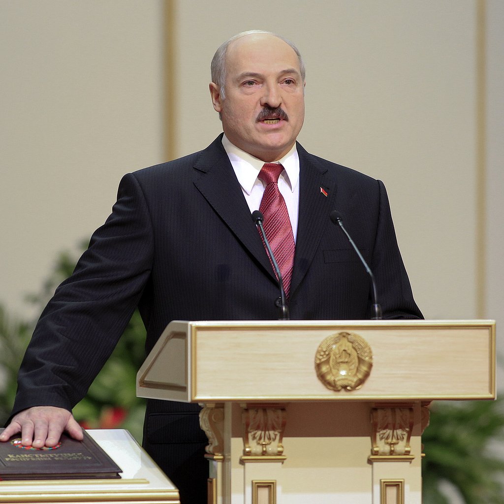 Сколько лукашенко у власти президентом белоруссии. Инаугурация Лукашенко 1994. Инаугурация президента Беларуси 1994.