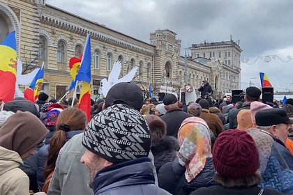 В Молдавии протестные акции переросли в столкновения с полицией