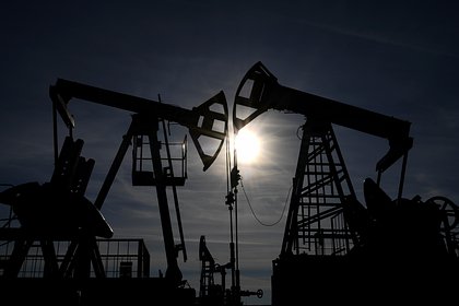 Российская нефть подорожала после сокращения добычи