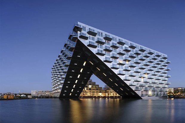 Фото: Ossip van Duivenbode / Bjarke Ingels Group: BIG / Barcode Architects