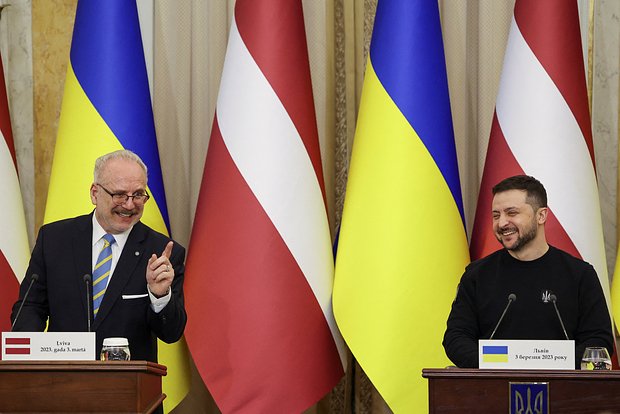 Эгилс Левитс и Владимир Зеленский
