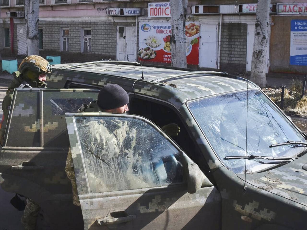 На Украине предложили отбирать у пьяных водителей автомобили в пользу ВСУ:  Украина: Бывший СССР: Lenta.ru