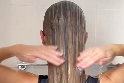 Блогерша с двухметровыми волосами раскрыла способ их мытья