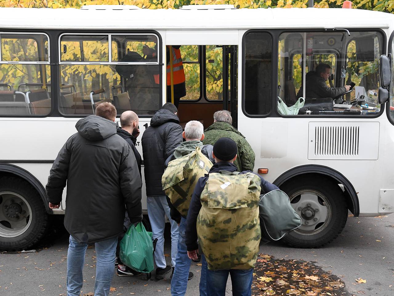 В МВД заявили об отсутствии ЧП при проведении частичной мобилизации в  Москве: Полиция и спецслужбы: Силовые структуры: Lenta.ru