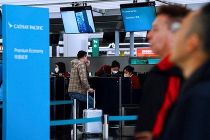 Сотни пассажиров застряли в азиатском аэропорту из-за компьютерного сбоя