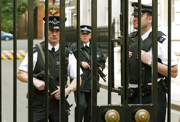 Лондонские полицейские. Фото: Sergio Dionisio / AP