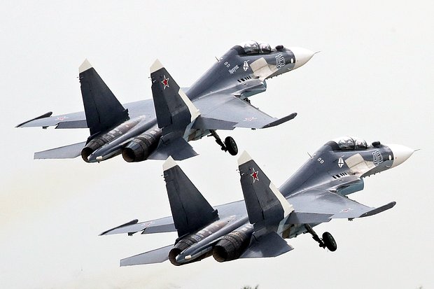 Многоцелевые истребители Су-30. Фото: Сергей Карпухин / ТАСС