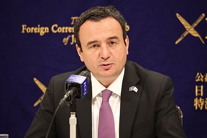 Премьер Косово обвинил Вучича в уклонении от подписания плана Запада