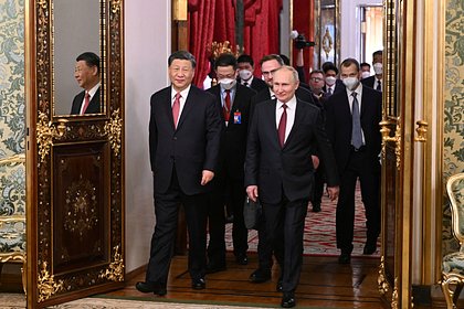 Во внешнем виде Путина и Си Цзиньпина на встрече заметили одну общую деталь