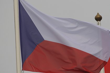 Чехия продлила на год запрет на выдачу виз гражданам России и Белоруссии