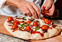 «Люди хотят путешествия как минимум гастрономического» Как открыть сеть итальянских пиццерий в большом городе