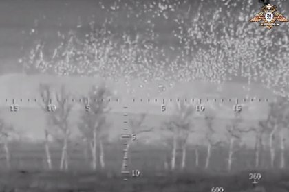Опубликовано видео удара зажигательными боеприпасами по позициям ВСУ в Авдеевке