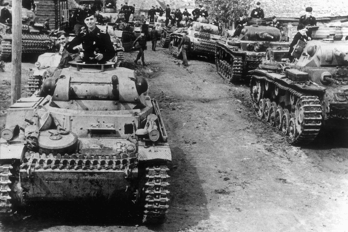 Немецкие танкисты в районе Ржева, 1941 год